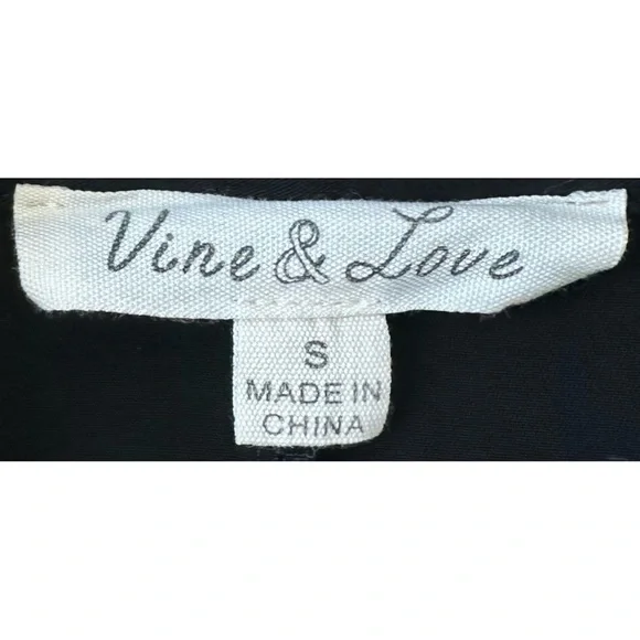 Vine & Love Black Button Up Dolman Short Sleeve Maternity Top - Picture 16 of 17